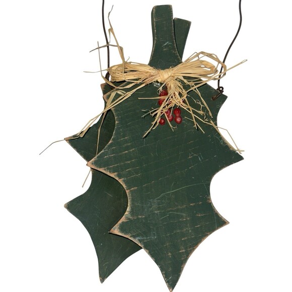Primitive Holly Leaf Christmas Wall Hanging Rustic Wood Folk Art Decor - Picture 5 of 16